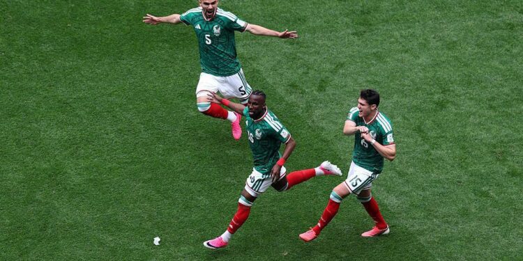 Mexico’s Unbeaten Streak Tested by England